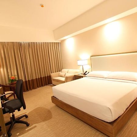 Garden Orchid Hotel & Resort Corp. زامبوانغا المظهر الخارجي الصورة